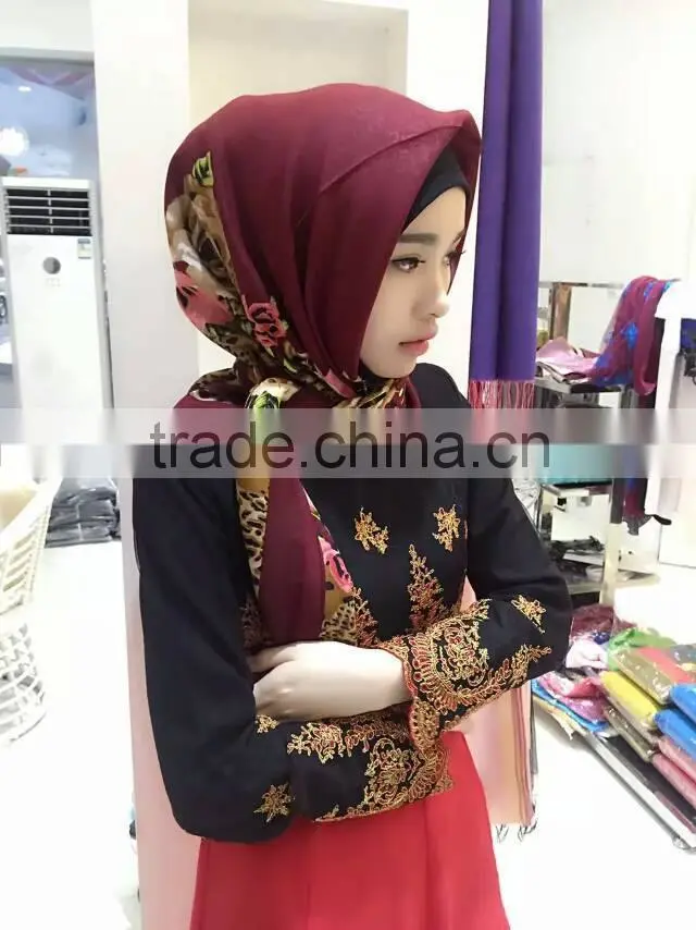 Popular french cotton 110*110cm islamic muslim square scarf