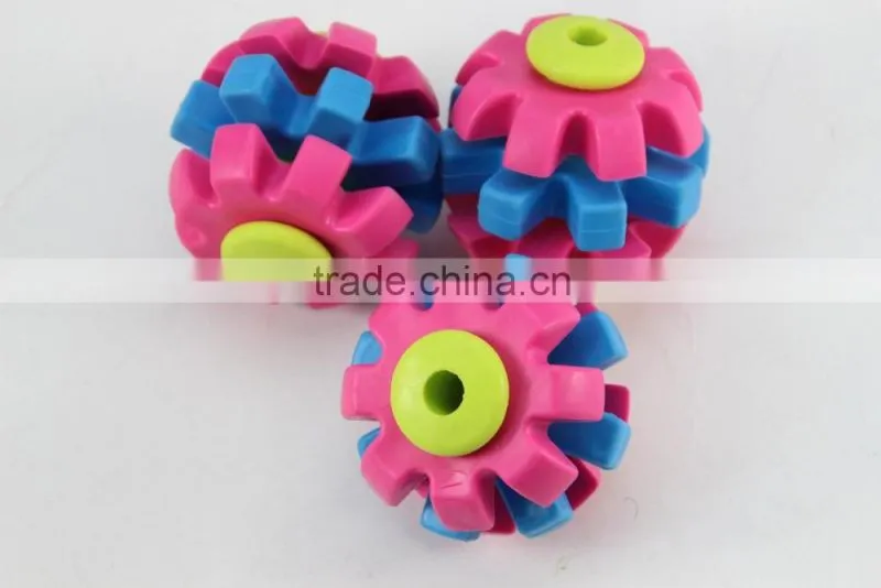 Pet products thermoplastic rubber three-gear pet cat dog chews toy