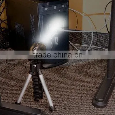 LED Tripod Multi-function Flashlight Worklight super bright with tripod