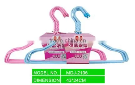 2016 New design coat hanger in pink and blue made in China
