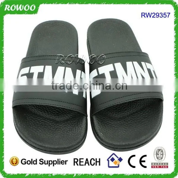 New design Men Bathroom Slippers Soft Customized Logo Slides Indoor Flat Sandals