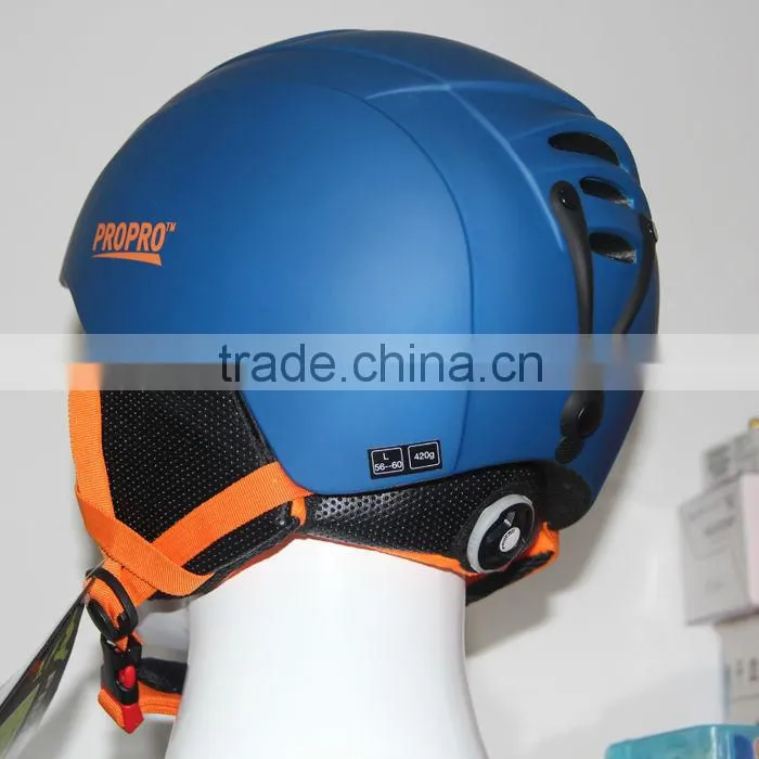 New Design Snowboard Helmet Stylish and Best Safety Protective keep Warmth