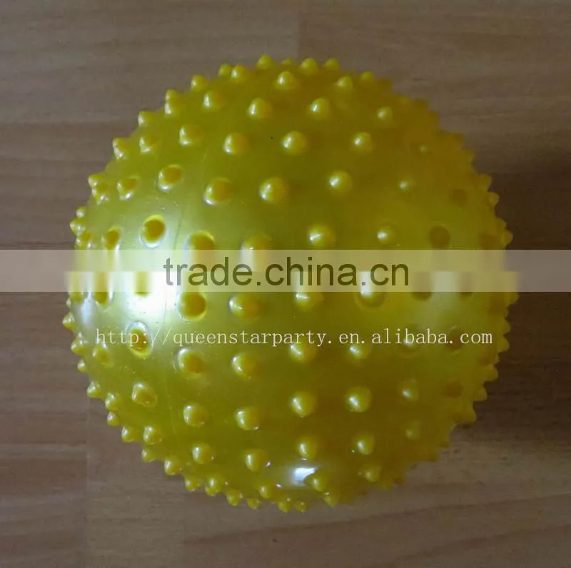 spiky massage ball pvc-plastic inflatable toy balls fitness ball