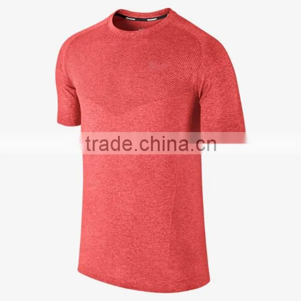 2014 New Arrival Quick Dry Moisture Wicking 3D Seamless Running T-shirts 47% Nylon 53% CoolMax Dri Fit Shirts