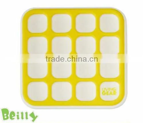 2013 the most popular personality squares design silicone cup mat