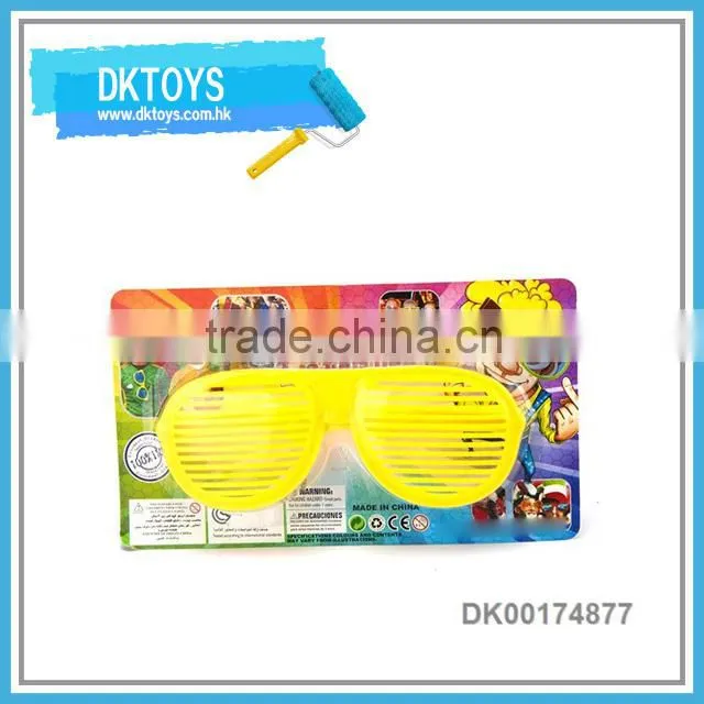 Lovely Pineapple Shape Sun Glasses Plastic Toy Glasses EN71/6P/ASTM/HR4040