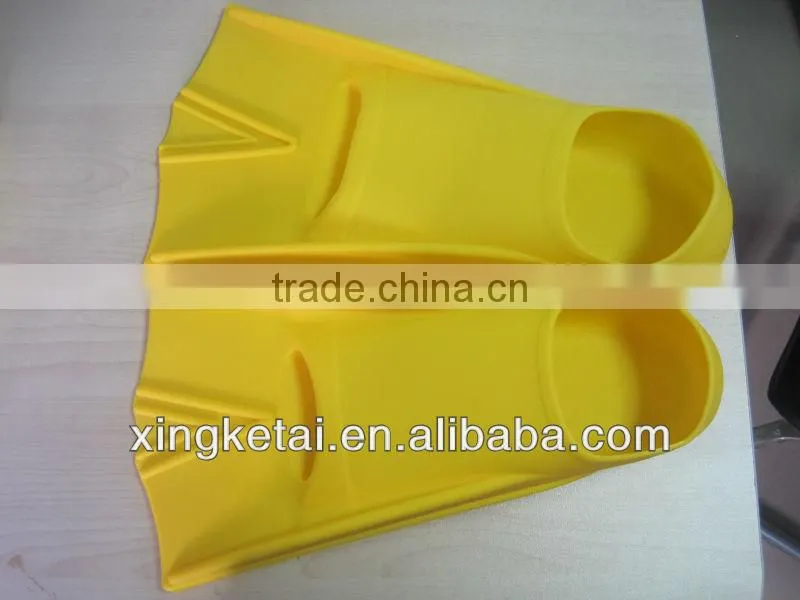 2013 new design silicone swimming and diving shoes