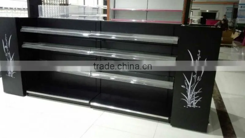 cage trolley for secure transportation of milking products