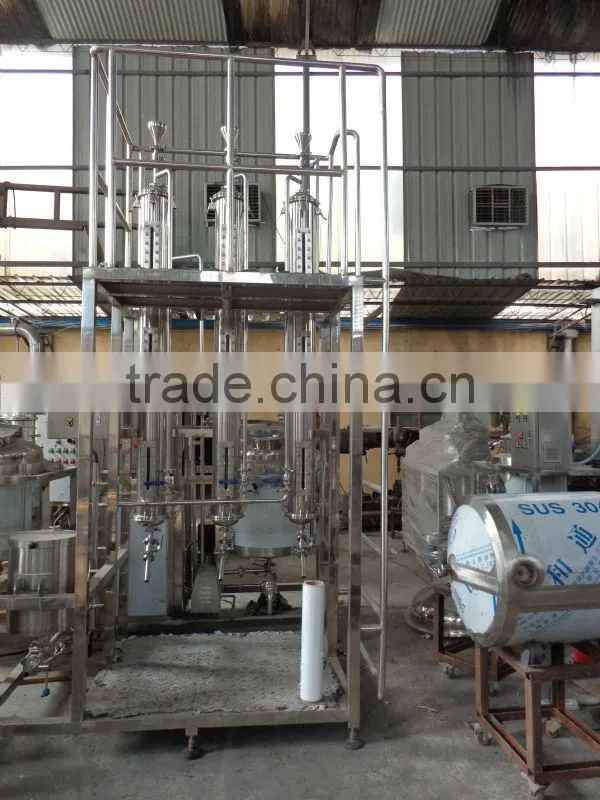 Chinese medicine dynamic extracting tank