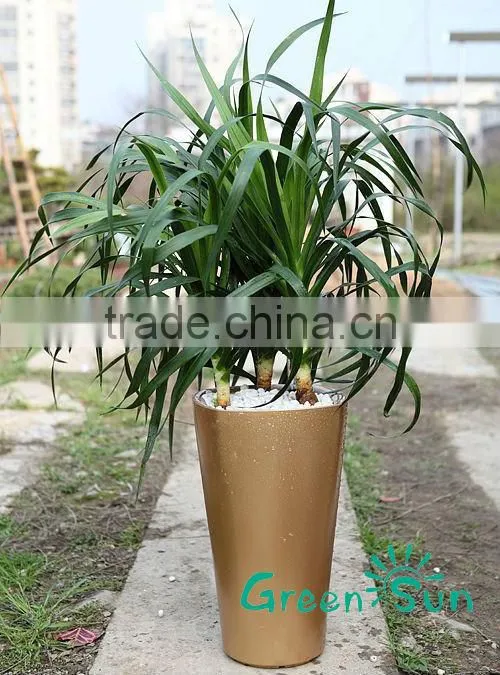Garden decoration self watering plastic plant pots wholesale