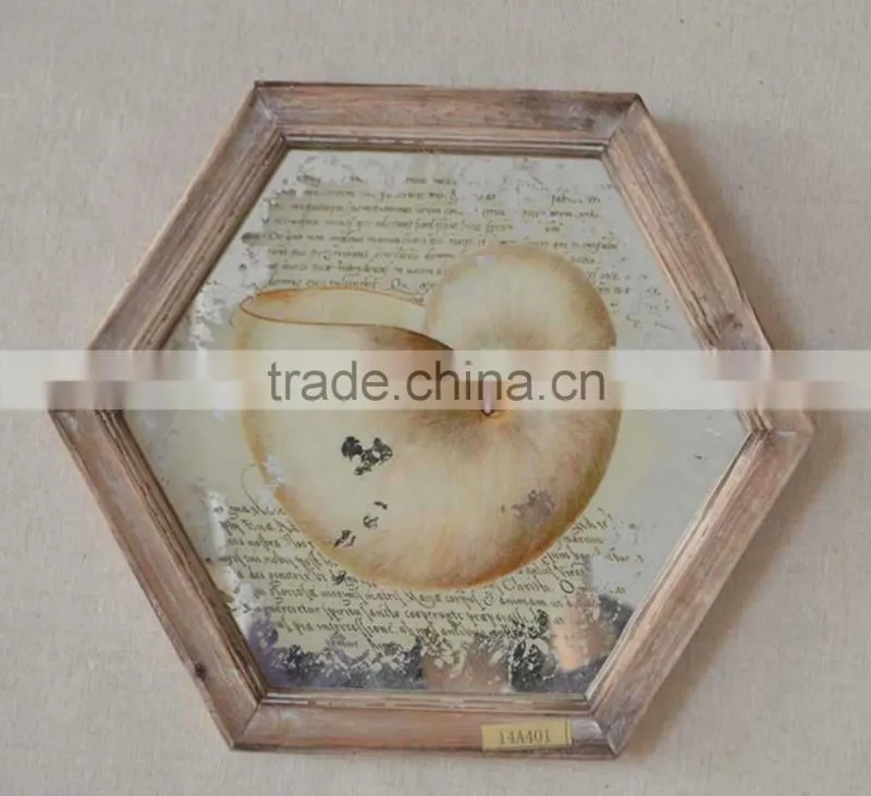 antique rural mirror printed with round frame