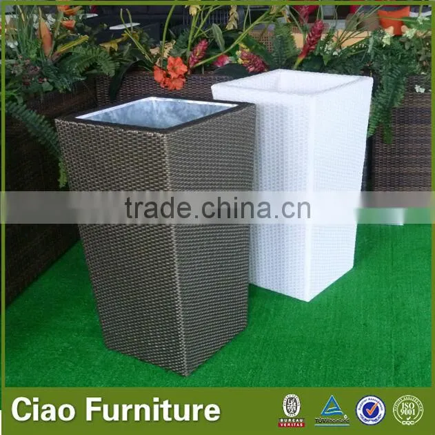 patio plastic flower pot