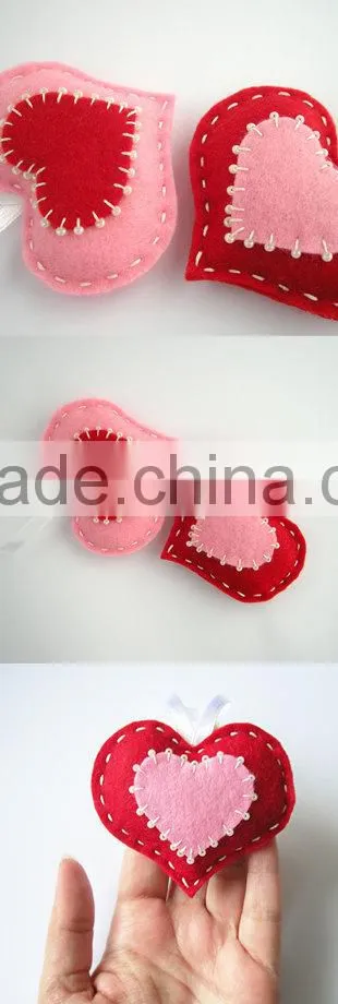 20176 new products alibaba website china supplier promotional gift felt fabirc charm decorative heart shape christmas ornaments
