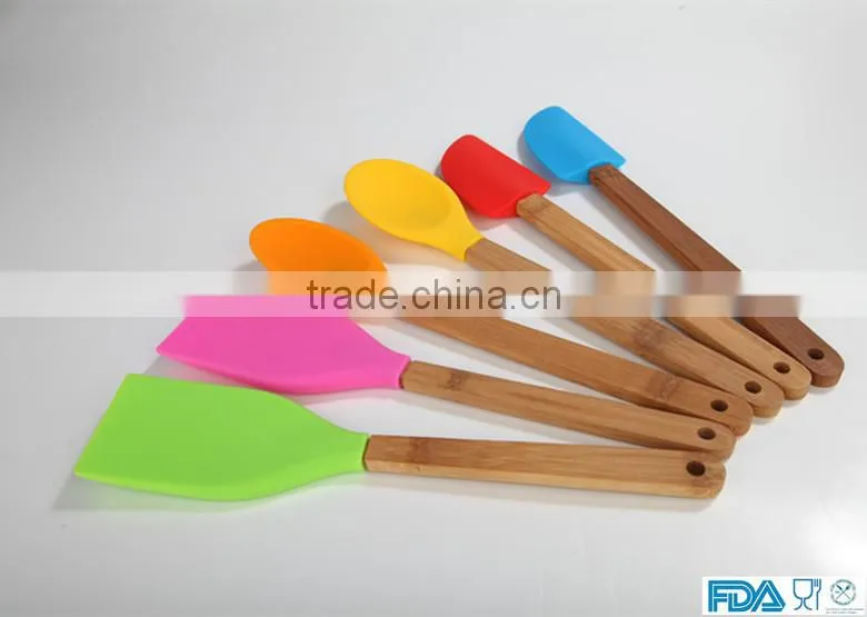 Colorful big size kitchen silicone spoon with wooden handle in FDA LFGB standard