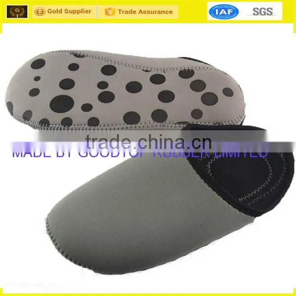Fashional anti slip Neoprene indoor Slipper wholesale instock