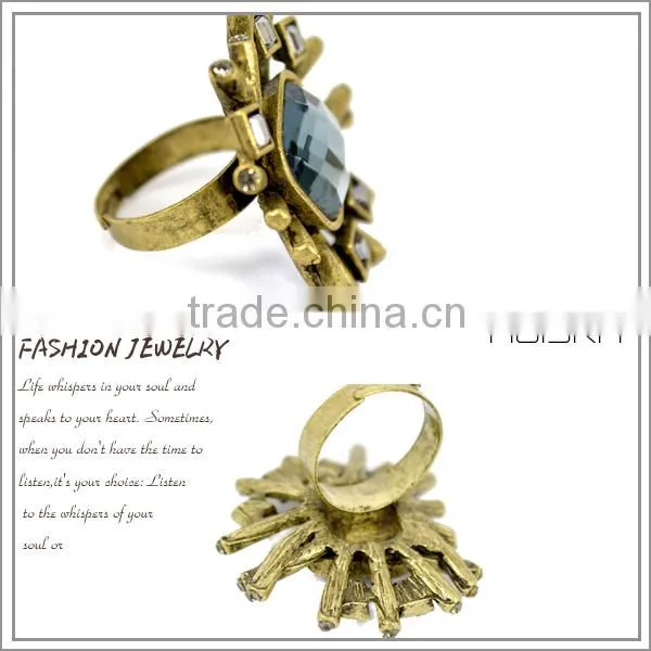 CLEAR ROCK CRYSTAL RING,SPIKE ANTIQUE BRONZE RING