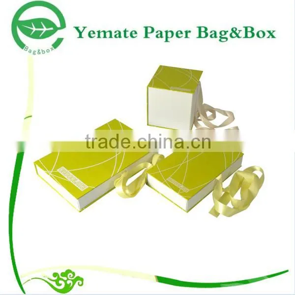 high end 4c printed glossy laminated paper greyboard custom bow tie box packaging