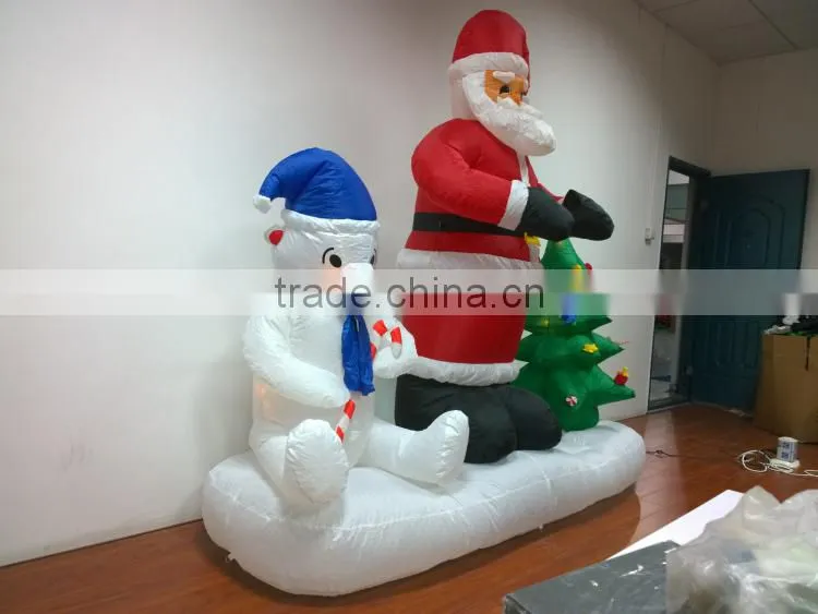 DJ-XT-51 inflatable santa claus and polar bear stay in snowfield protect christmas tree garden decoration