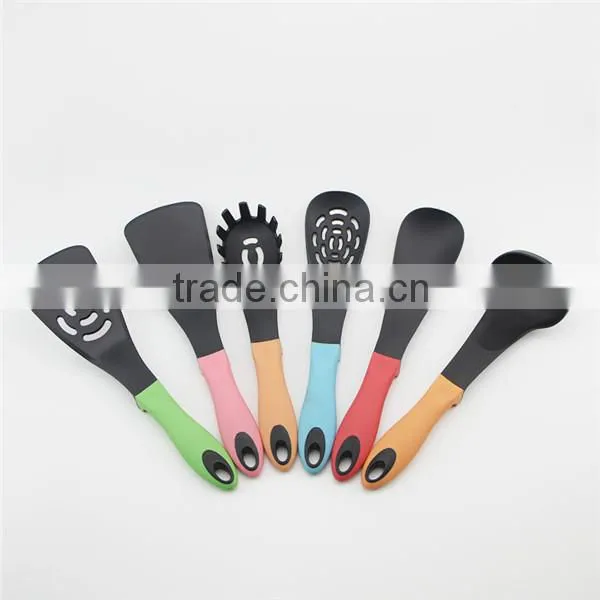 Best selling nylon material fancy kitchen utensils