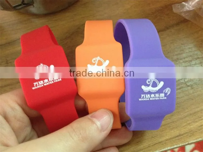 bespoke silicone RFID silicone wristbands for promotion