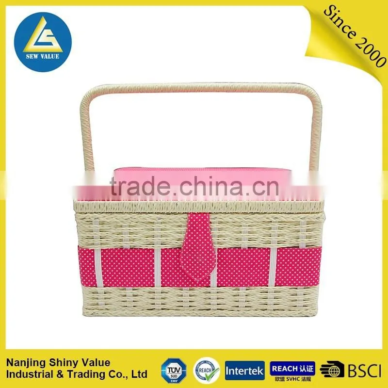 Single Handle Sewing Baskert With Sewing Kit Accessories , Various Colors And Patterns