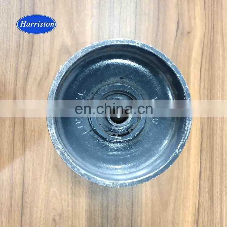5t072-23180 iron Welded roller with including plug for Kubota DC70 harvester