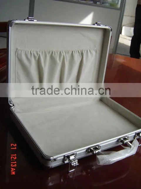 guns case
