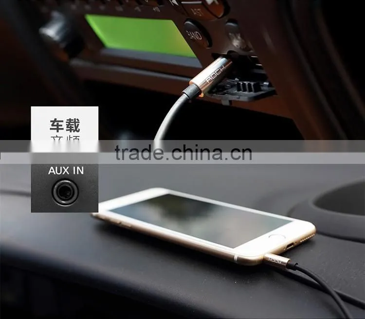 Rock RAU0509 200CM Audio Cable for iPhone 6s Headphone Speaker 3.5MM Universal Metal Aux Stereo Audio Cable