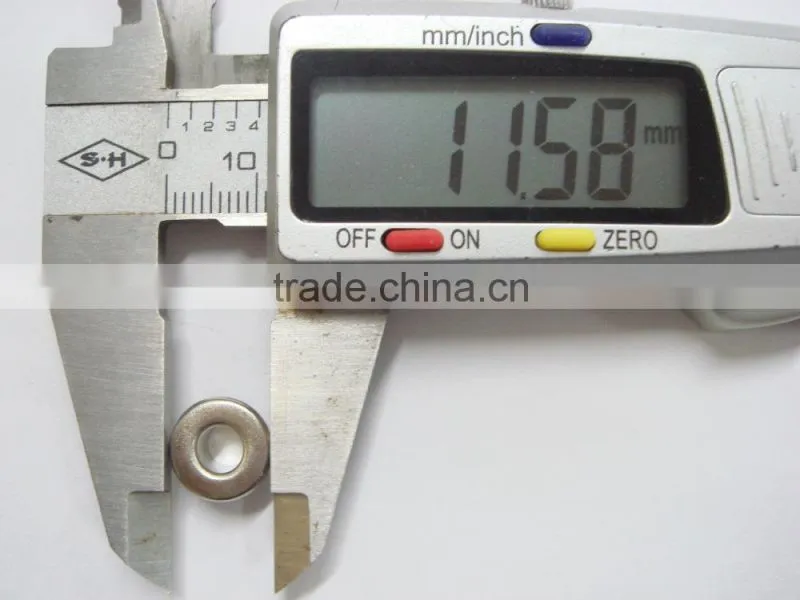 2014 popular used round metal brass eyelets