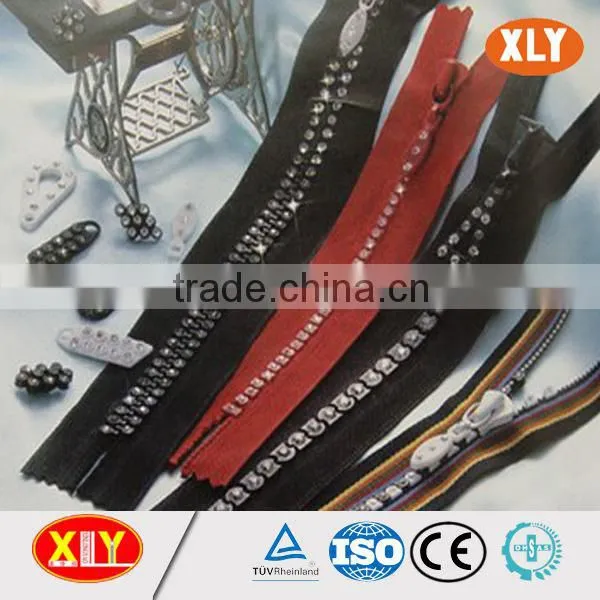 China XLY zipper #5 close end single stone diamond zipper