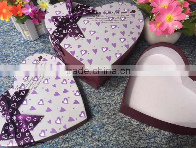Matt Lamination,Spot UV logo Printing Handling and Chocolate Use heart shape chocolate packaging box