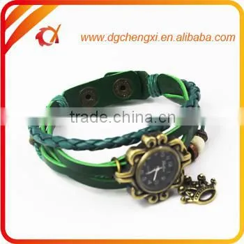 New Fashion Vintage Leather Watch Bracelet Watch Pendant Quartz Watch