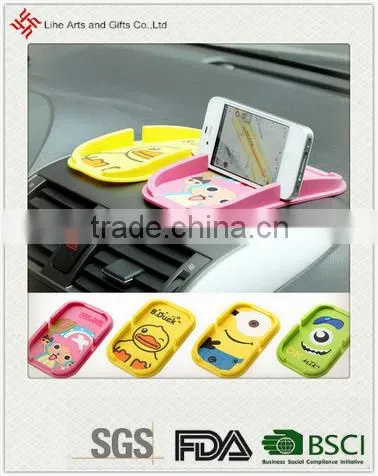 Duck cartoon car anti slid mat for smart phone