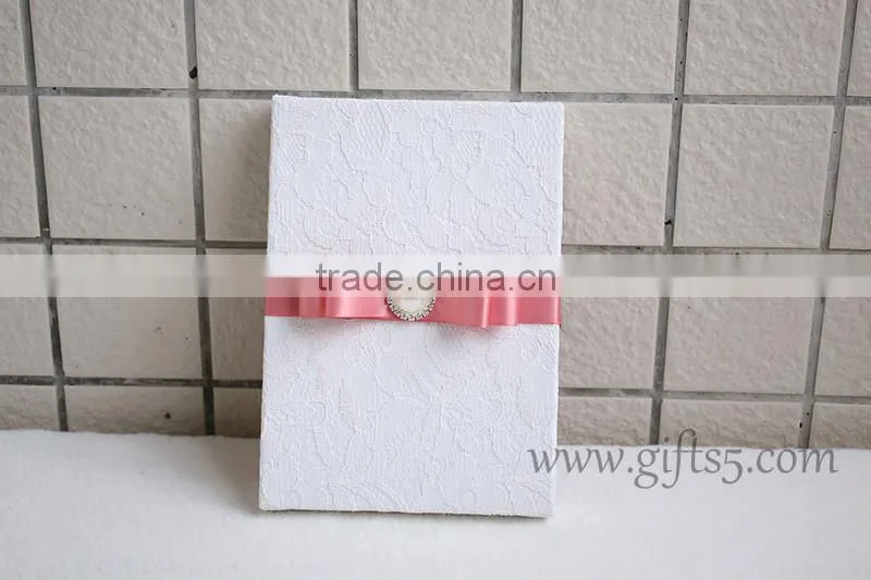Customized white silk Wedding Invitation Boxes Wholesale
