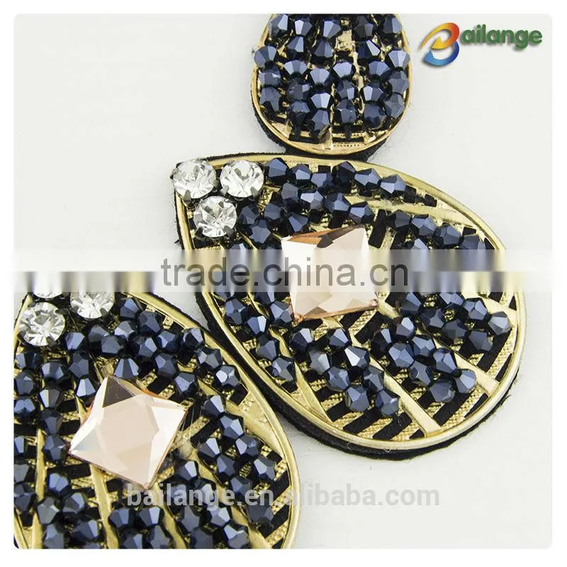 2015 wholesale fashion crystal bead embellishments for clothing applique