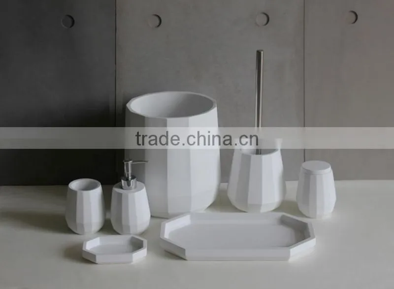 Imitate Glass Round Transparent Resin Toothbrush holder or Tumbler