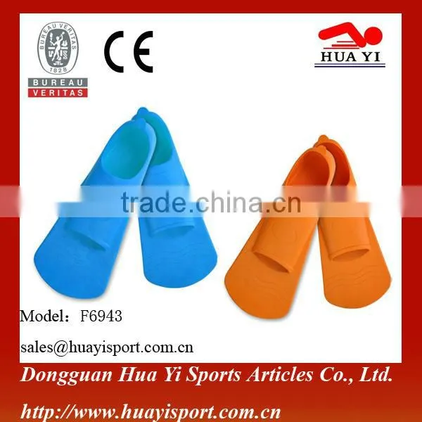 Soft durable material under beach custom logo diving fin
