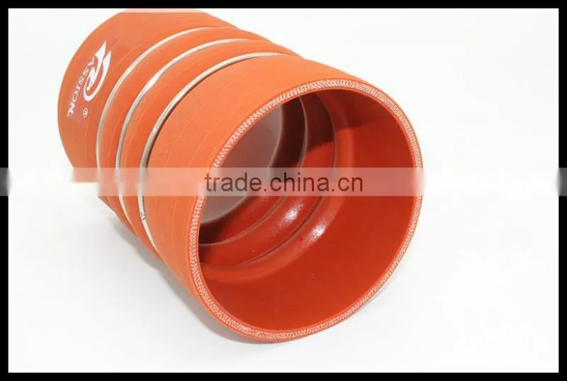 Multi-Humps Smooth Surface Silicone Hose From Radiator To Engine