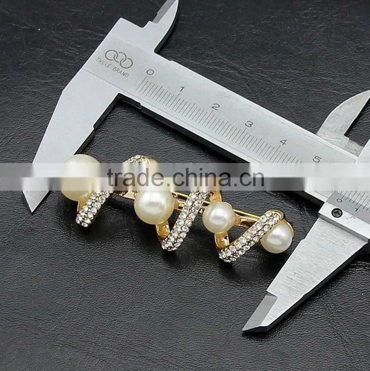 Fashion Jewelry 2016 Factory Direct Wholesale Rhinestone Pearl Spiral Style Brooch