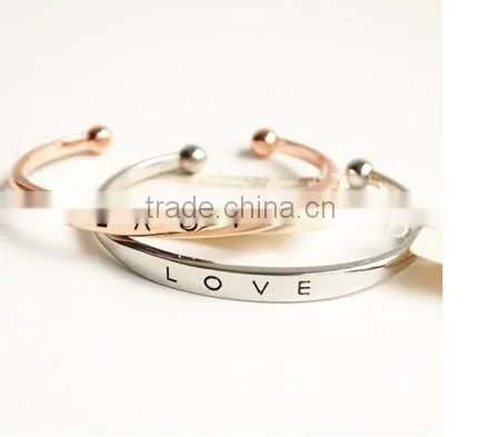>>Fashion Women vintage love cuff bracelet/