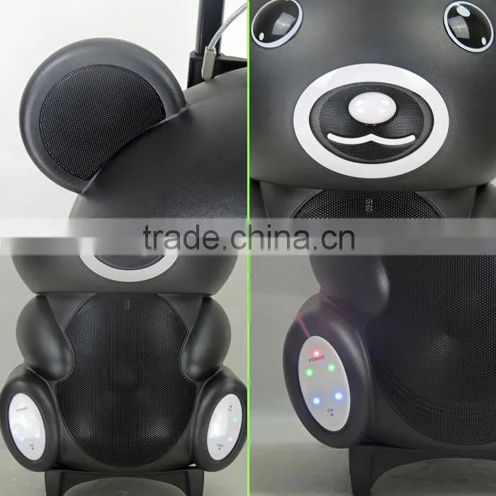 Beautiful design plastic portable speakers with light and RC