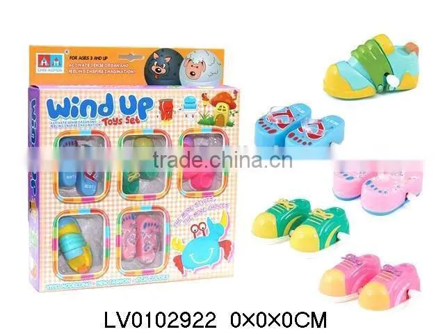 Cute plastic promotional toys wind up shoes