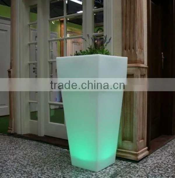 FO-9530 LED Illuminate Flower Planter, Home Ornaments Flower Pots, Tall Flower Vase