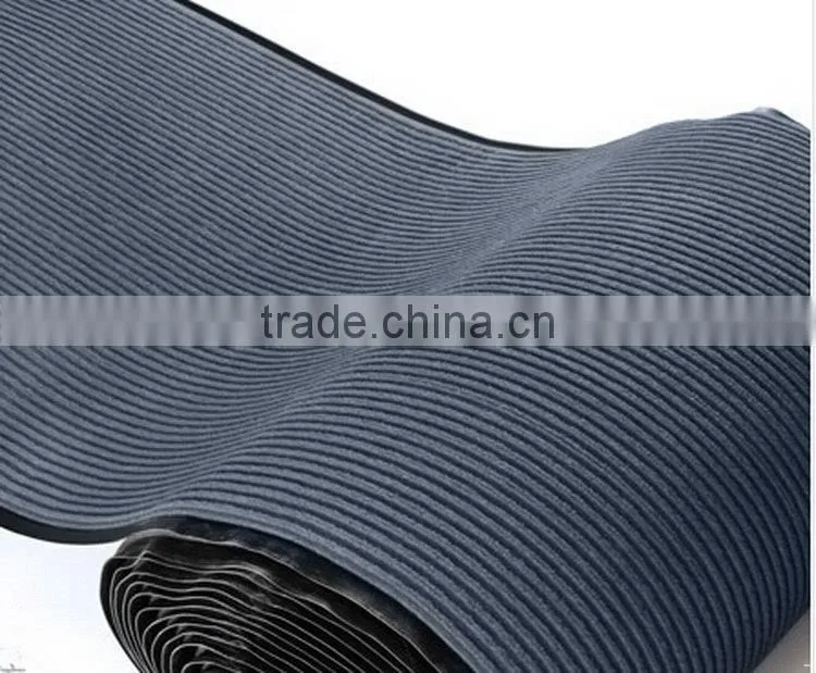 Fashionable interlocking durable footprint door mat