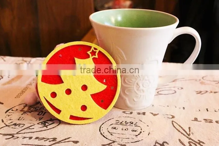 New Year Gifts Colorful Round Christmas Cartoon Fabric Coaster Wholesale