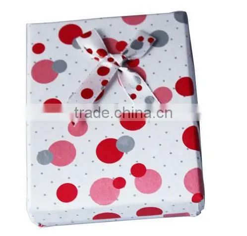 fancy quality fashion design corrugated paper gift boxes with handle