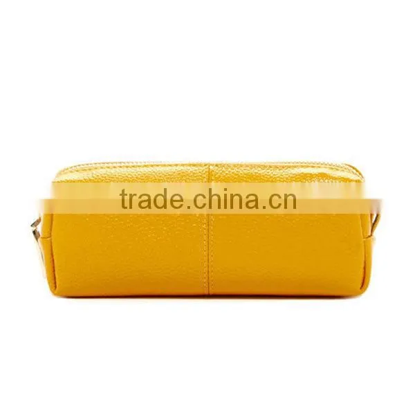 Fashion OEM women travelling cosmetic bag for elegant ladies