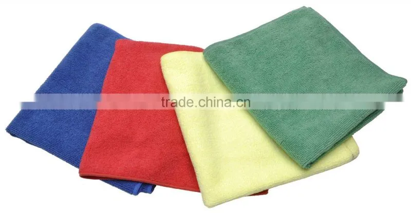 6 x 16 in. 300 GSM Cleaning Towels with red