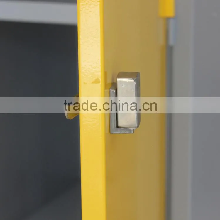 2 doors steel locker