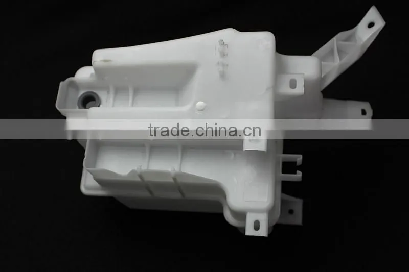 Auto wiper water pot for TEANA